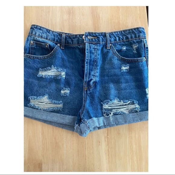 Forever 21 Shorts NOOP - Picture 1 of 3